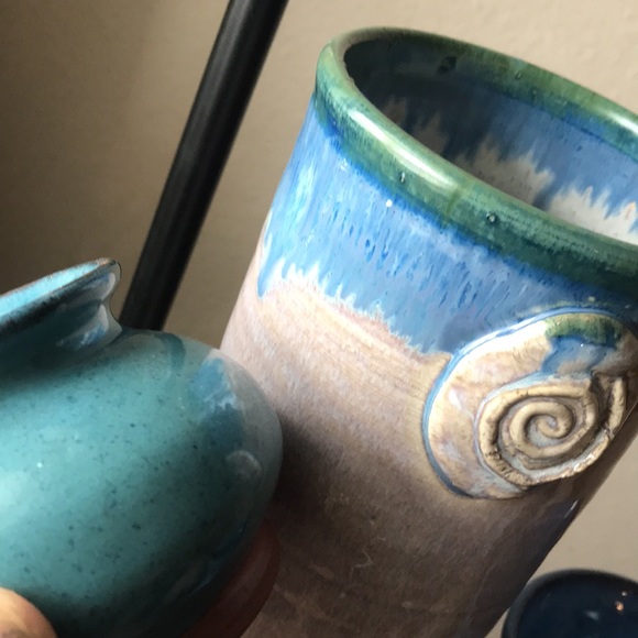 2 Clay Glazed Vases Signed Vintage Perfect - Picture 6 of 12